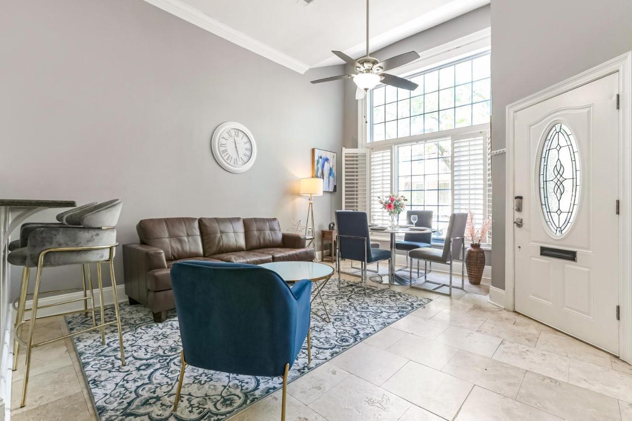 Hosteeva Modern Condo Near Magazine St & Close To Fq New Orleans Exteriör bild