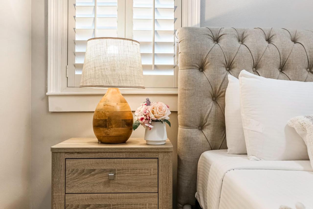 Hosteeva Modern Condo Near Magazine St & Close To Fq New Orleans Exteriör bild