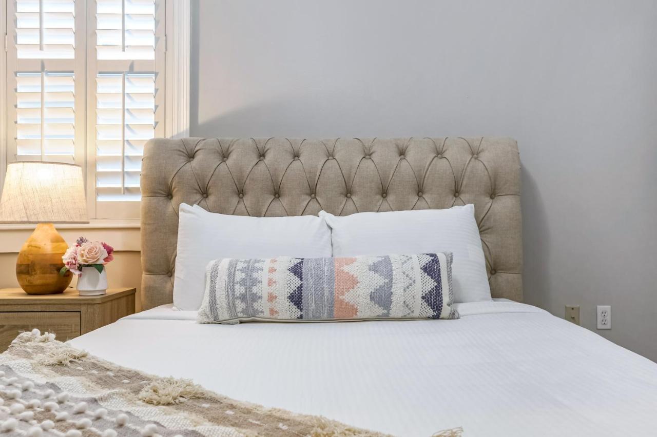 Hosteeva Modern Condo Near Magazine St & Close To Fq New Orleans Exteriör bild